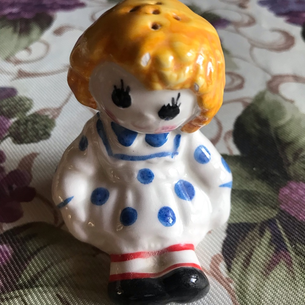 VINTAGE AVON SALT & PEPPER - Picture 3 of 10